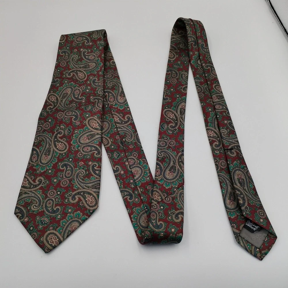 Robert Talbott Carmel Valley Silk Tie Burgundy Red Teal‎ Paisley Hand Sewn 3.5